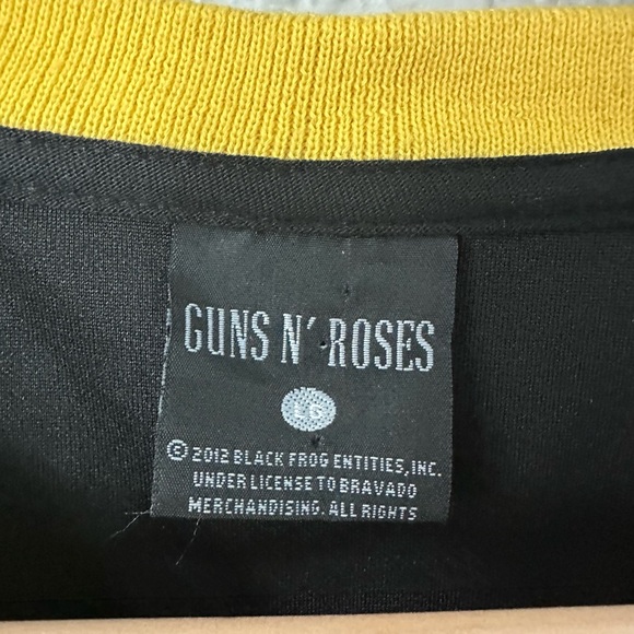 Black and Yellow Men's Jersey - Picture 3 of 6